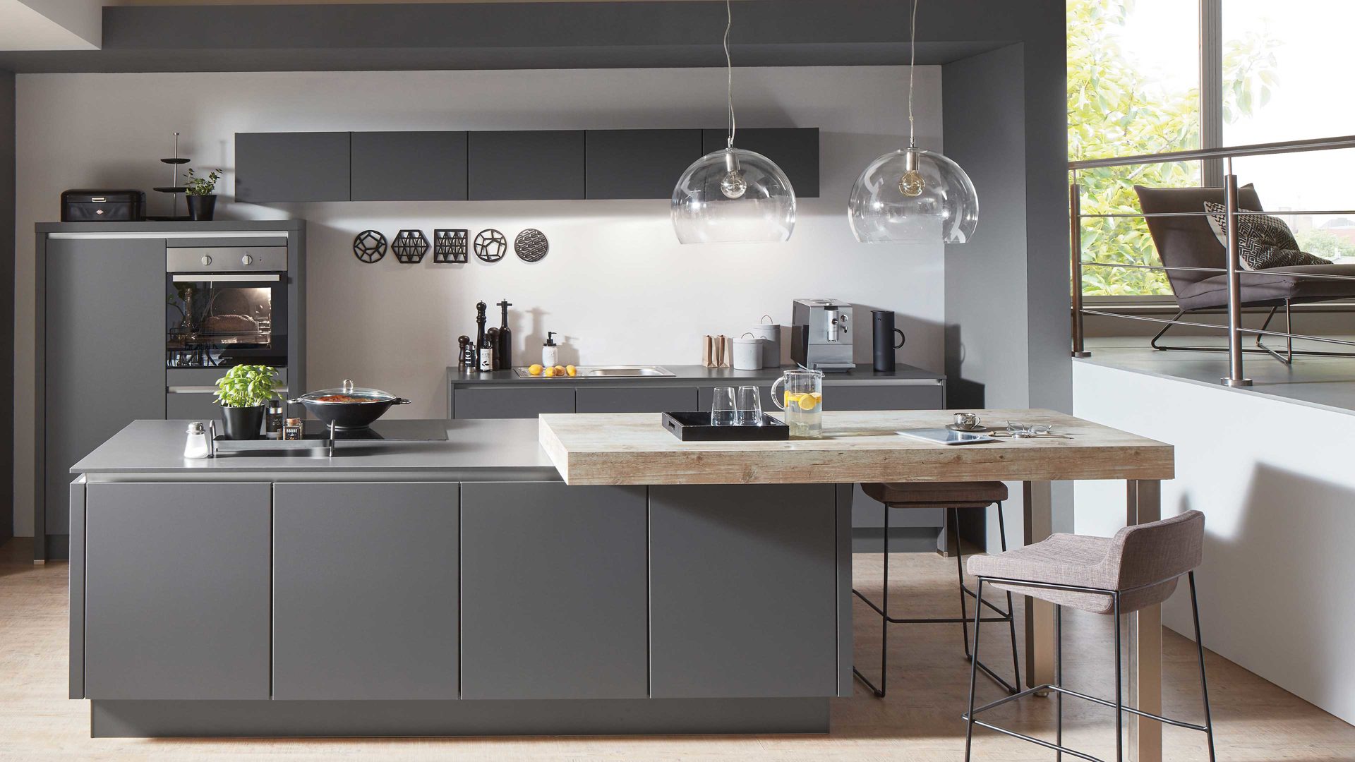 Einrichtungshaus Hansel Delbruck Westenholz Mobel A Z Kuchen Alle Kuchen Wert Kuche Nobilia Culineo Nobilia Einbaukuche Touch Mit Gorenje Elektrogeraten Schiefergrau Eiche Yukon Zweizeilig